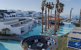 Cresanto Luxury Suites